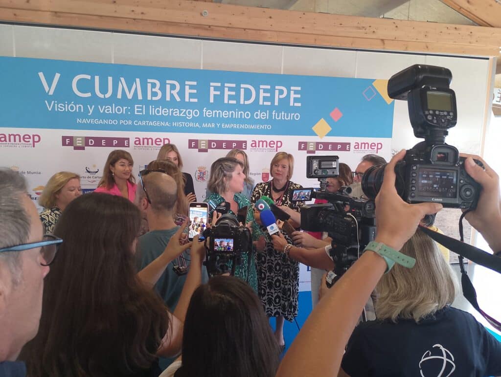 Nuria Castillo abre de la V CUMBRE FEDEPE CARTAGENA